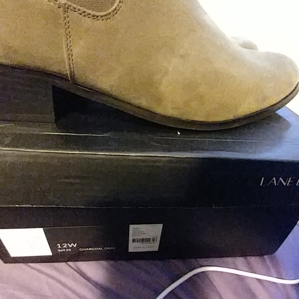 Boots - Picture 2 of 2